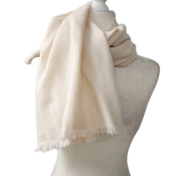 Cashmere Shawl Hand Loomed Made In Nepal 100% Cream Blanket Scarf Travel Soft - Picture 1 of 9